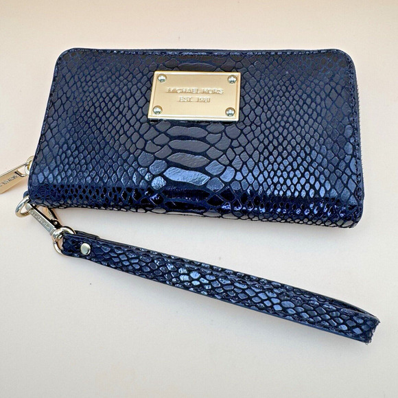 NWOT MICHAEL KORS Wallet Black Snakeskin Print Leather Small Card Wristlet - Picture 1 of 6
